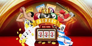 Filipino player checking withdrawal status on mobile at lucky game